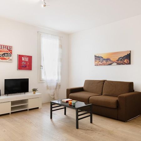 Easylife - Stile E Comfort Sui Navigli Lejlighed Milano Eksteriør billede