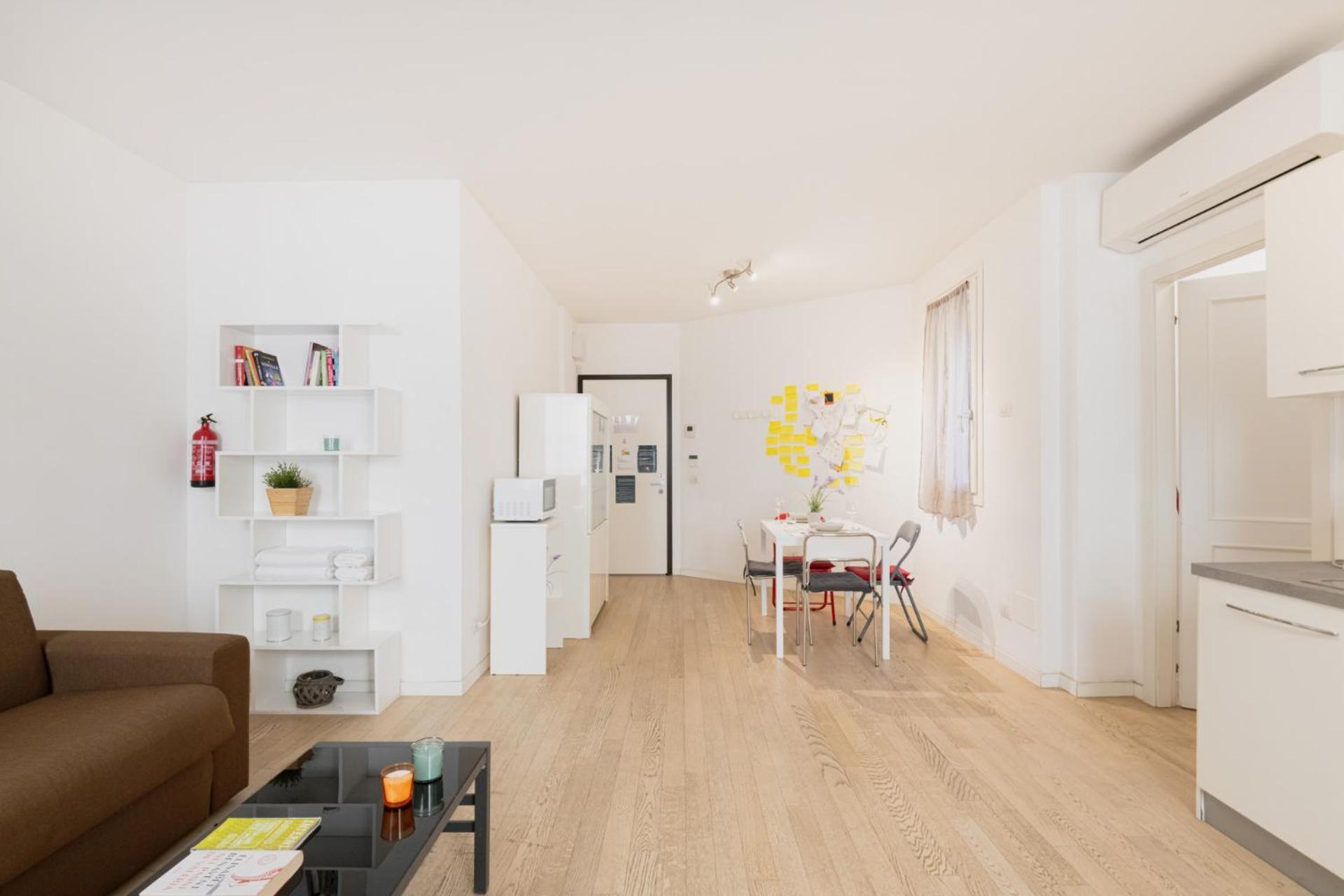 Easylife - Stile E Comfort Sui Navigli Lejlighed Milano Eksteriør billede